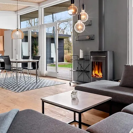 5 Star Holiday Home In Vaeggerlose *