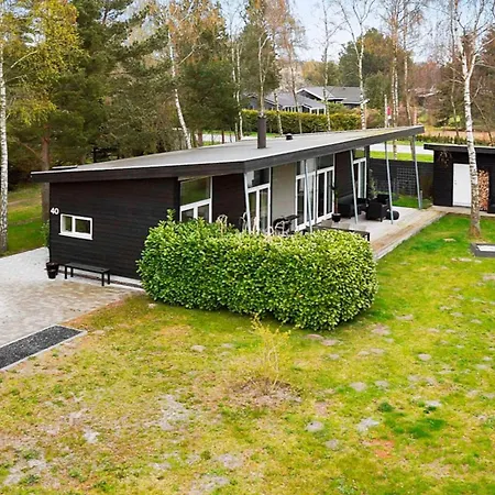 5 Star Holiday Home In Vaeggerlose *