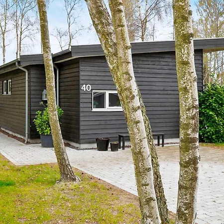 5 Star Holiday Home In Vaeggerlose Bøtø By