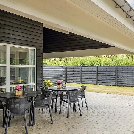 Feriehus 5 Star In Vaeggerlose *